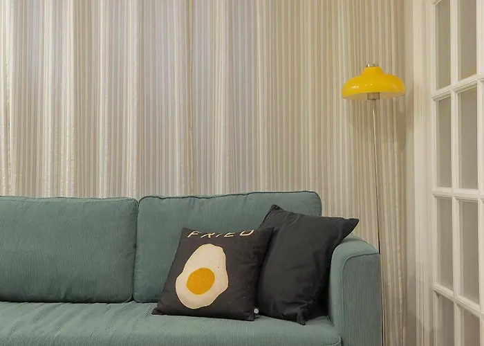 Open Special Price L Guui Station 5 Minutes L 3 L 4 Beds L Up To 8 People L Netflix L Sungsoo, Jamsil, Gangnam 서울특별시