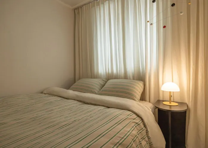 Open Special Price L Guui Station 5 Minutes L 3 L 4 Beds L Up To 8 People L Netflix L Sungsoo, Jamsil, Gangnam *